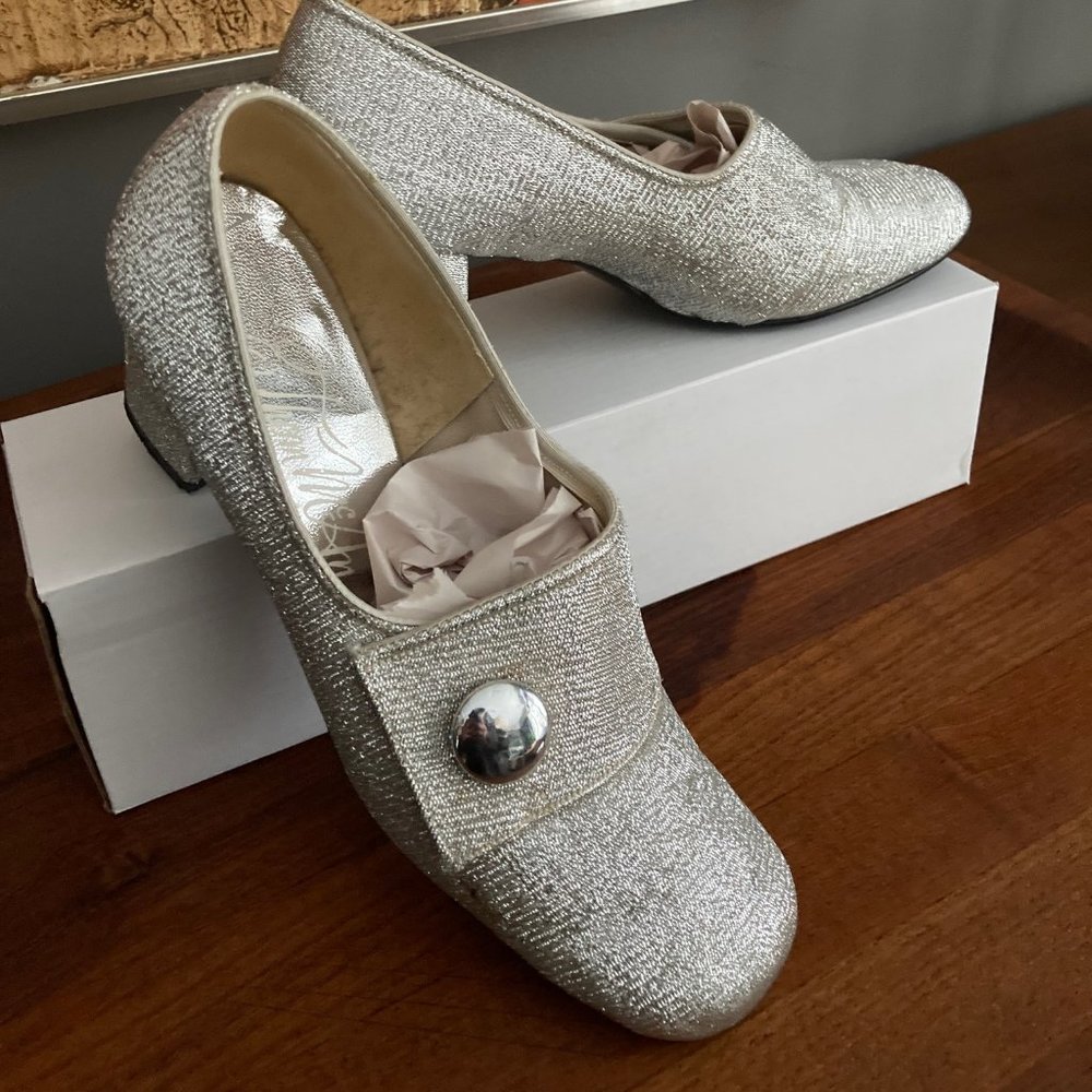 Vintage Thom McAn shoes